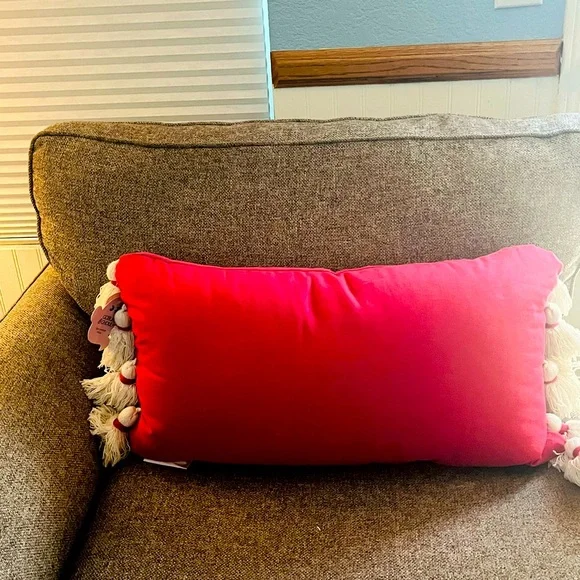 Goblin & Ghoul Pink Ghost 👻 Pillow - Picture 2 of 5